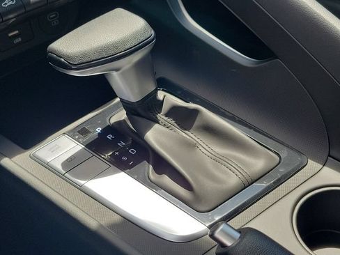 New 2026 Hyundai Elantra SE FWD image 16