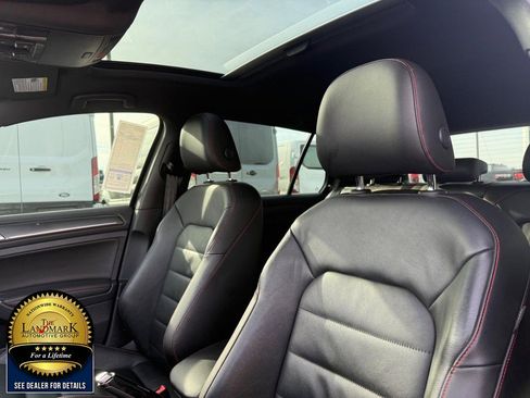 Used 2018 Volkswagen GTI SE w/ SE Leather Package image 22