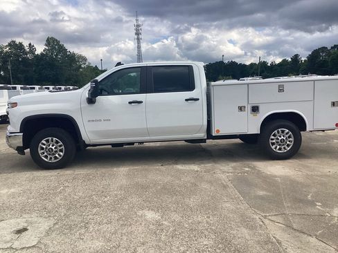 New 2026 Chevrolet Silverado 2500 W/T w/ WT Convenience Package AWD/4WD image 2