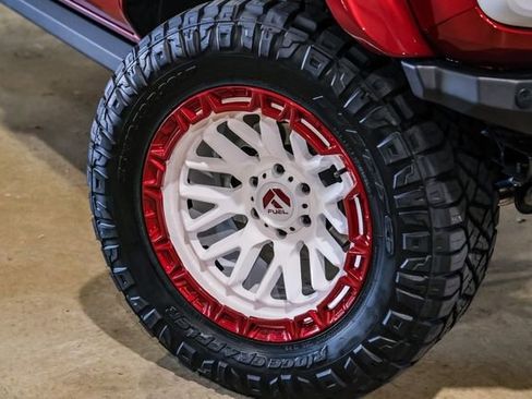 Used 2025 Ford Bronco Heritage Edition image 10