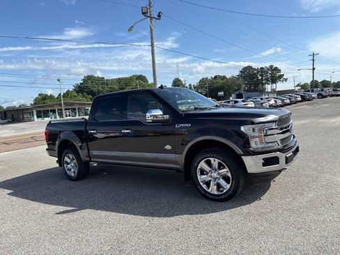 Used 2019 Ford F150 King Ranch w/ Equipment Group 601A Luxury AWD/4WD image 11