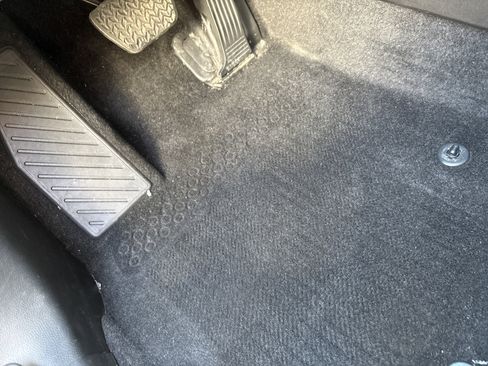 Used 2024 Toyota Grand Highlander Limited image 25