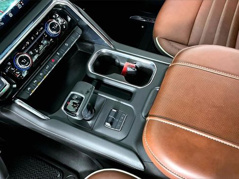 Certified 2025 GMC Sierra 1500 Denali Ultimate image 19