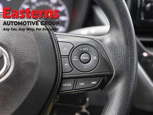 Used 2024 Toyota Corolla LE FWD image 15