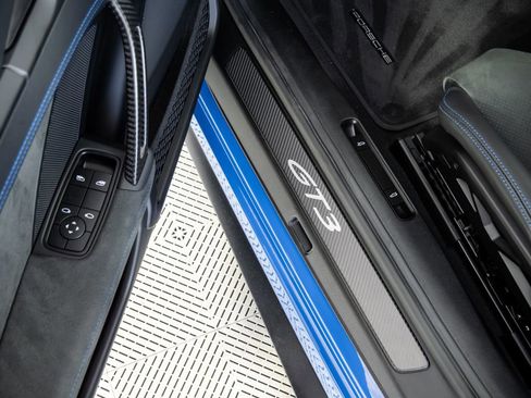 Certified 2026 Porsche 911 GT3 w/ Weissach Package RWD image 8