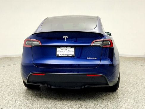 Used 2023 Tesla Model Y Performance AWD/4WD image 6
