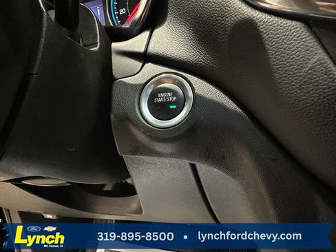 Used 2021 Chevrolet Equinox LT AWD/4WD image 16