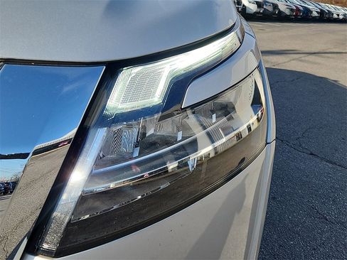 Certified 2022 Nissan Pathfinder SL image 10