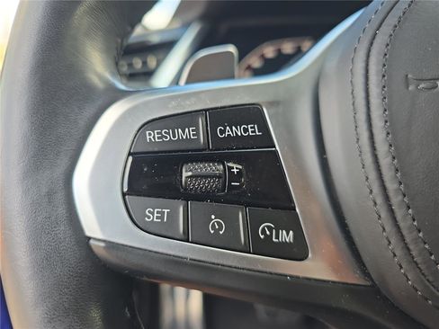 Certified 2024 BMW Z4 M40i w/ Premium Package RWD image 17