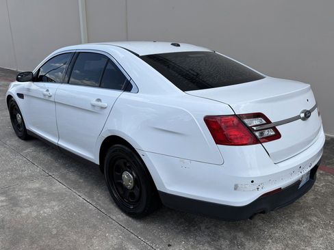 Used 2018 Ford Taurus Police Interceptor image 5
