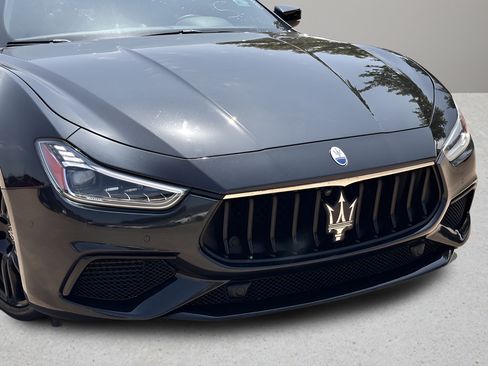 Used 2022 Maserati Ghibli GT RWD image 24