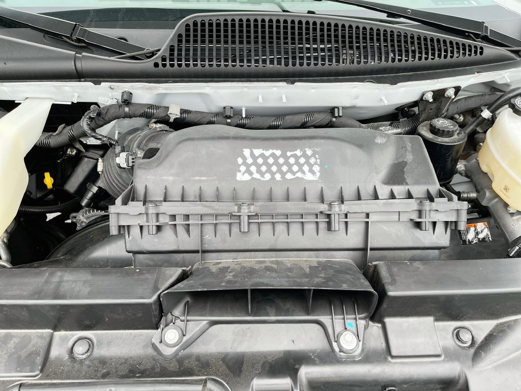Used 2025 GMC Savana 3500 w/ Driver Convenience Package RWD image 27
