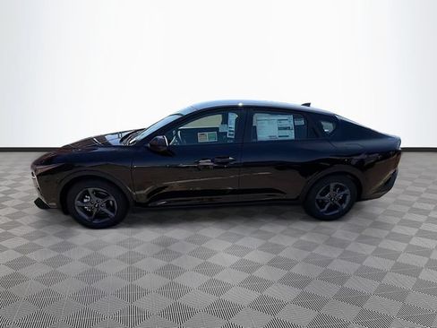 New 2026 Kia K4 FWD image 4