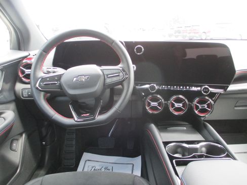 Used 2025 Chevrolet Blazer EV RS AWD/4WD image 13
