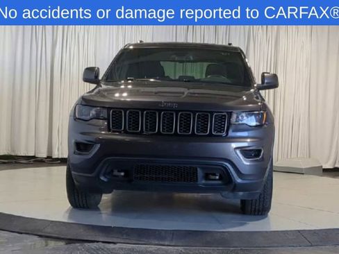 Used 2016 Jeep Grand Cherokee Laredo 75th Anniversary image 3