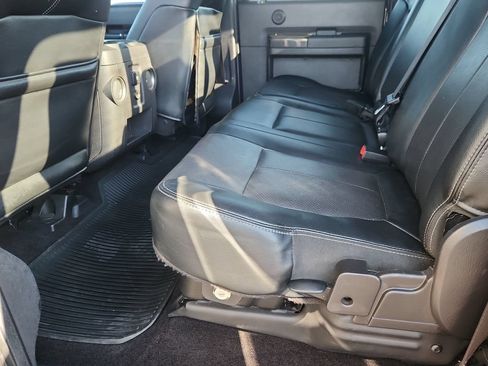 Used 2016 Ford F250 Lariat w/ Lariat Ultimate Package AWD/4WD image 11