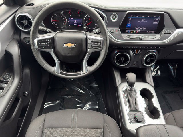Certified 2022 Chevrolet Blazer LT AWD/4WD image 13