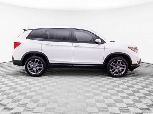 Used 2023 Honda Passport EX-L image 9