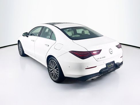Used 2025 Mercedes-Benz CLA 250 image 5
