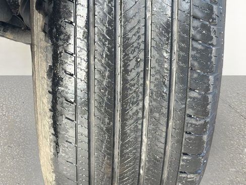 Used 2024 GMC Sierra 1500 SLT image 42