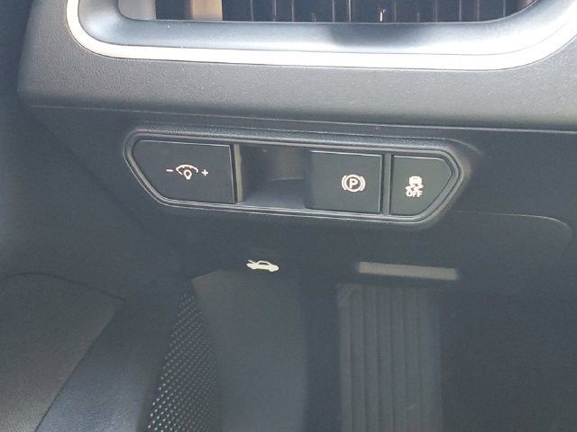 New 2026 Kia K4 FWD image 33