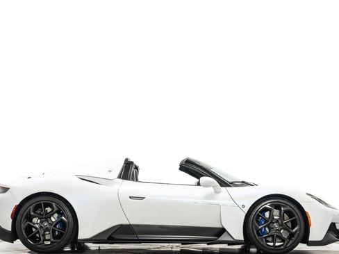 Used 2023 Maserati MC20 Spyder RWD image 2