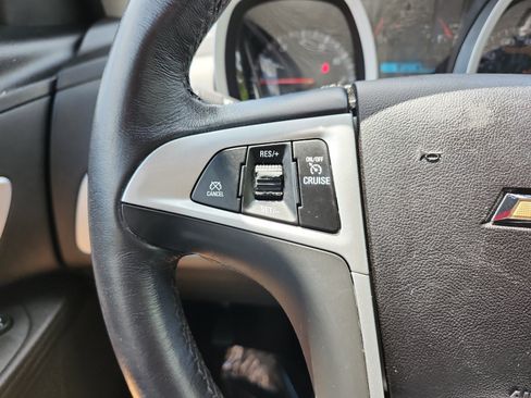 Used 2017 Chevrolet Equinox LT w/ Convenience Package FWD image 26