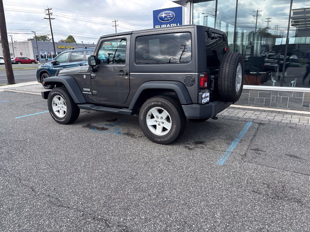 Used 2017 Jeep Wrangler Sport w/ Quick Order Package 24S AWD/4WD image 9