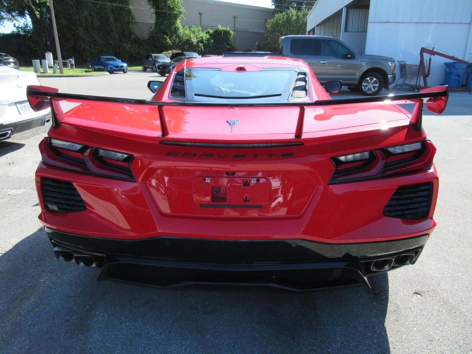 Used 2024 Chevrolet Corvette Stingray Preferred Cpe w/ Stealth Interior Trim Package RWD image 8