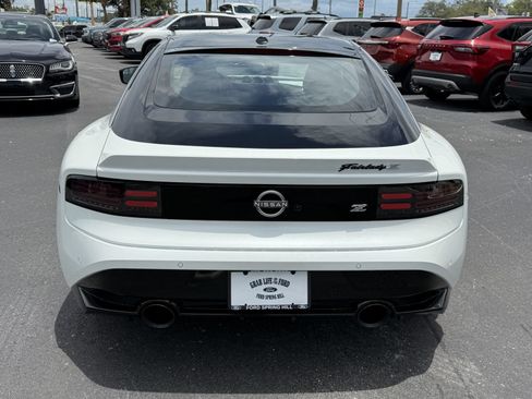 Used 2024 Nissan Z Performance w/ Floor Mat Package RWD image 5