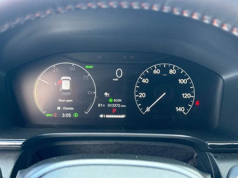 Certified 2025 Honda CR-V Sport-L image 31