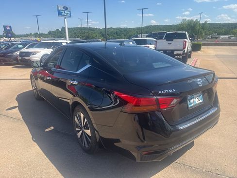 Used 2022 Nissan Altima 2.5 SL FWD image 4