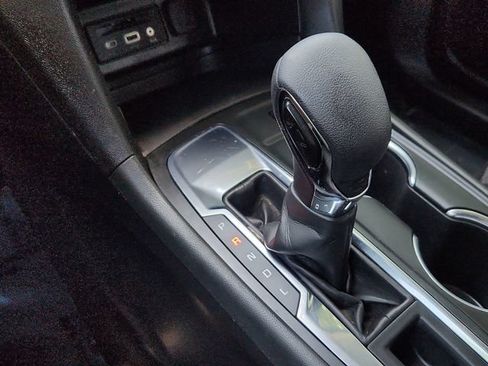Used 2024 Chevrolet Equinox LT FWD image 45
