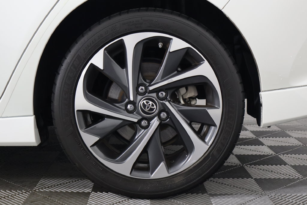 Used 2018 Toyota Corolla iM w/ All-Weather Mat Package FWD image 16