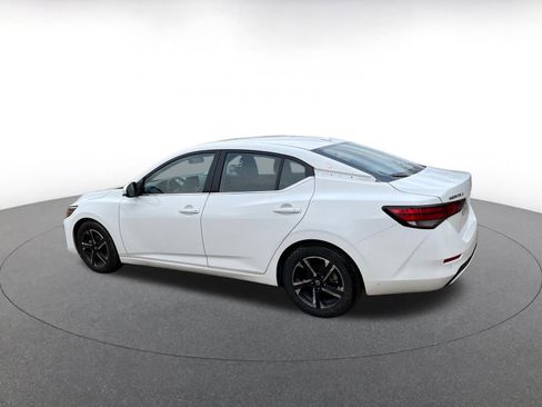 Used 2025 Nissan Sentra SV image 12