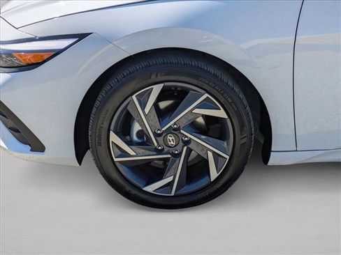 Certified 2025 Hyundai Elantra Sport w/ Cargo Package FWD image 22