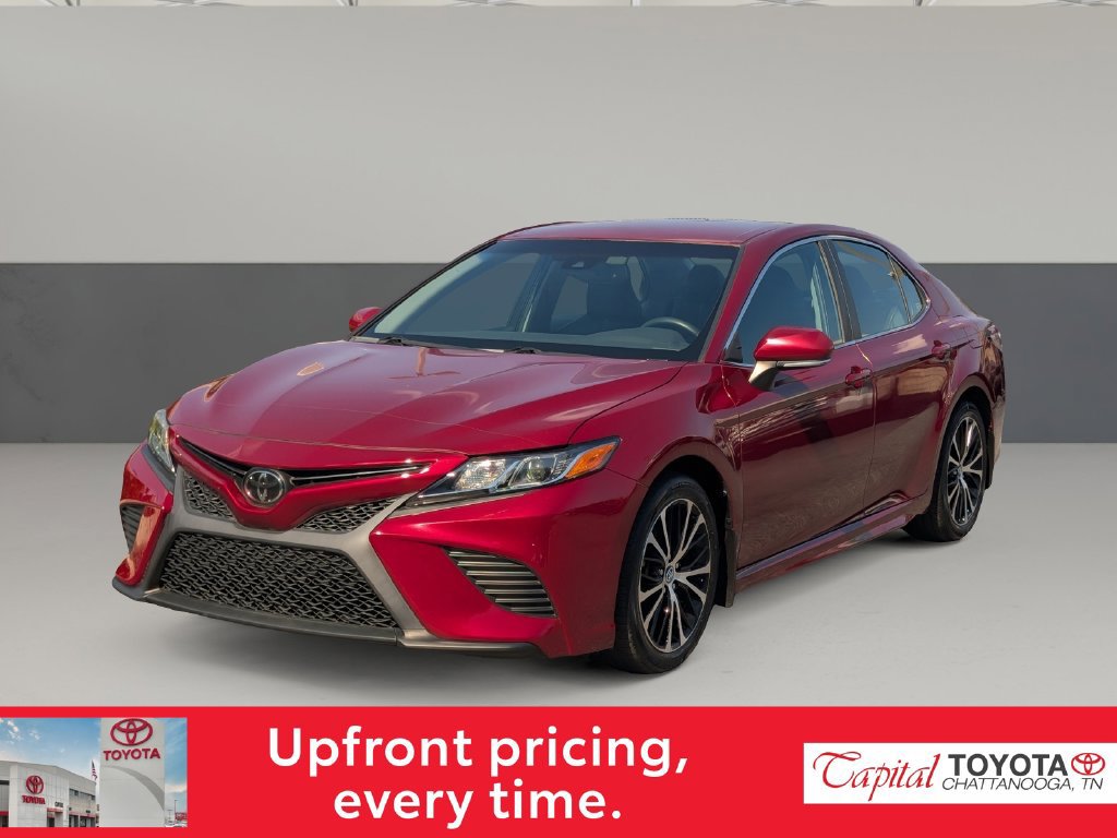 Used 2018 Toyota Camry SE w/ Convenience Package FWD image 4