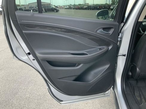 Used 2018 Buick Envision Essence w/ LPO, Hit The Road Package FWD image 45
