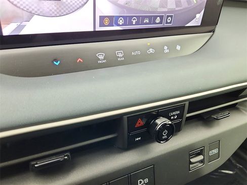 New 2026 Nissan Leaf S+ image 18