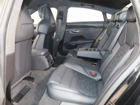 Used 2024 Audi RS e-tron GT w/ Carbon Performance Package image 97