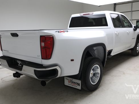 New 2026 Chevrolet Silverado 3500 LT w/ Convenience Package AWD/4WD image 5