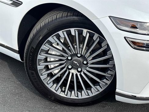 Used 2024 Genesis G80 image 27