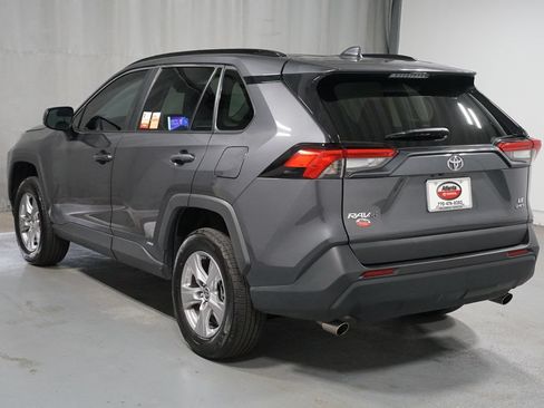 Certified 2025 Toyota RAV4 LE AWD/4WD image 6