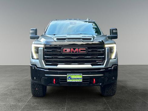 New 2026 GMC Sierra 2500 AT4X image 2