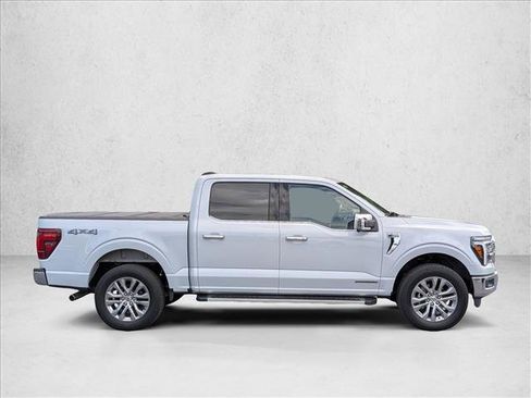 Used 2025 Ford F150 Lariat w/ Equipment Group 501A Mid AWD/4WD image 5