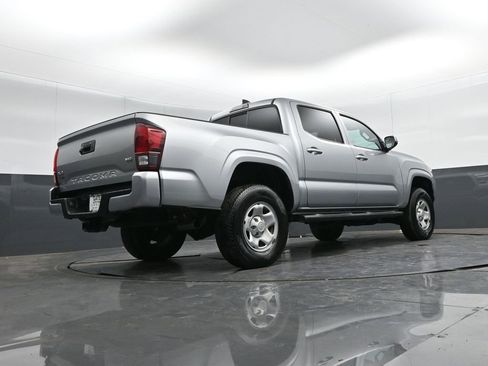 Used 2022 Toyota Tacoma SR image 31