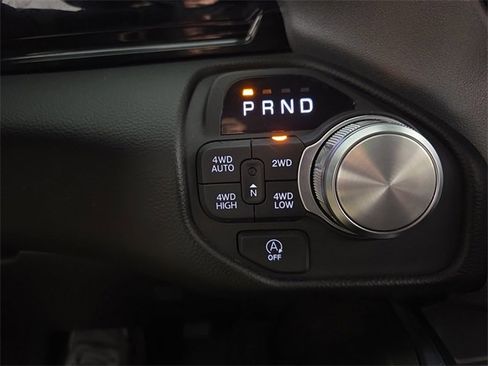 Used 2025 RAM 1500 Laramie w/ Night Edition image 17