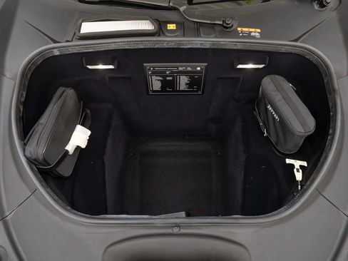 Certified 2022 Ferrari F8 Tributo RWD image 31