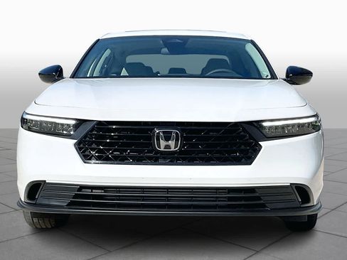 New 2025 Honda Accord SE image 3