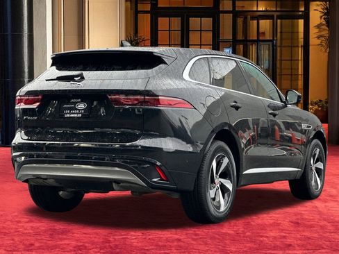 Used 2021 Jaguar F-PACE S image 10
